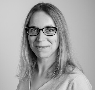 Regisztráció és számlázás:<br>Jelen-Kovács Anita Regisztráció és számlázás:<br>Jelen-Kovács Anita